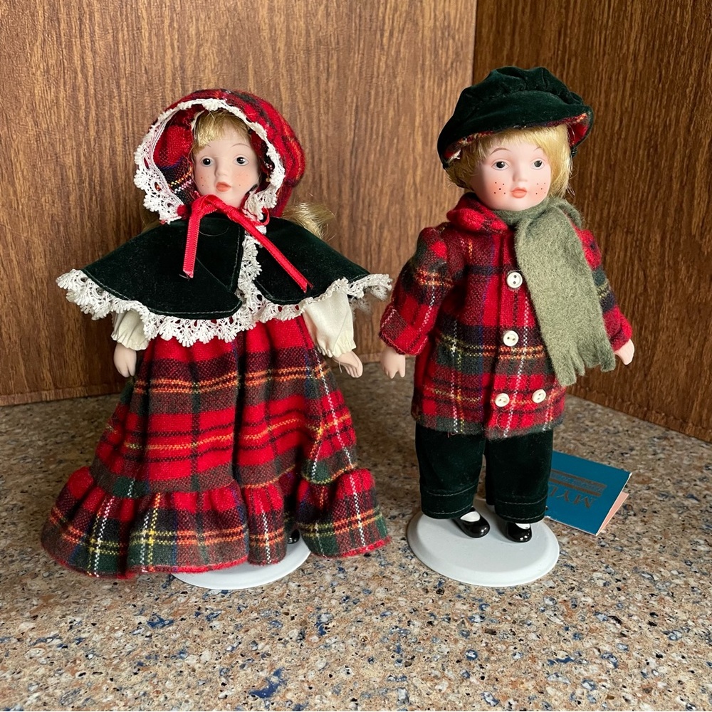 Marian Yu Designs Heirloom Doll Set